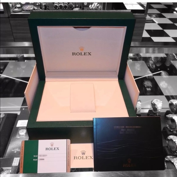 Rolex datejust fully flooded - Picture 3 of 4